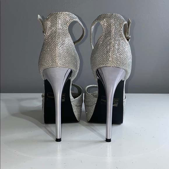 5 inch stilettos silver heels - Picture 4 of 5